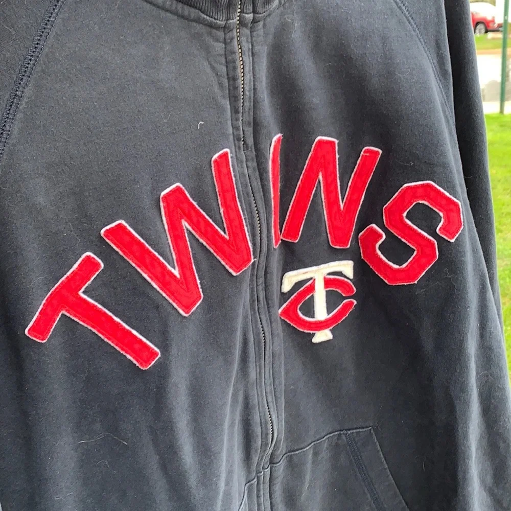 ⚠️Twins Jacket by 47 Size XL Pre Owned read below about damage 👇 - Picture 9 of 10